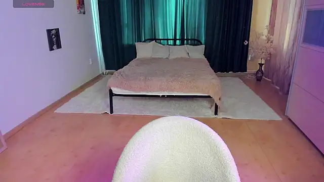 KrisDoeil online show from March 11, 2:27 am