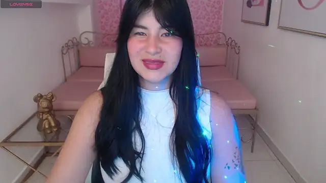 Nina harpper  online show from January 17, 1:29 pm