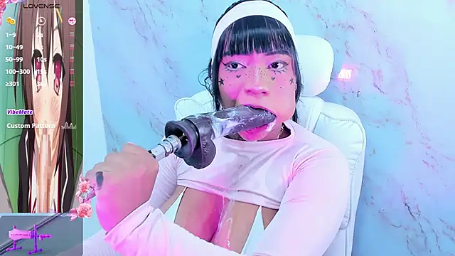 leticia lynn1 online show from June 19, 8:56 pm