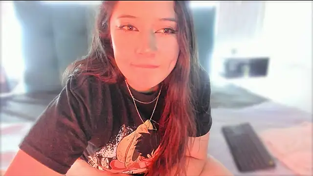 x Adeline  online show from February 24, 4:38 pm