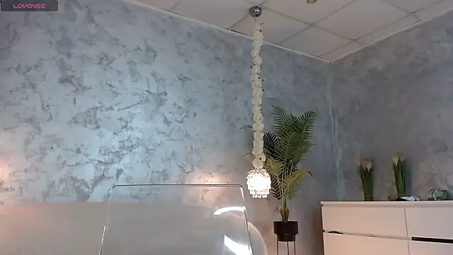 SilviaVanda online show from March 21, 8:19 am