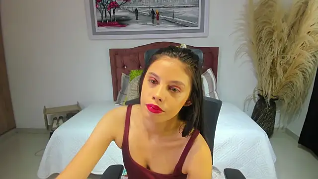 AdrianaTorres  online show from December 17, 1:59 pm