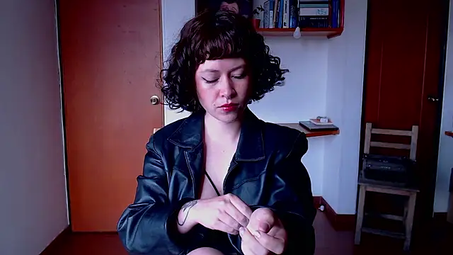 AmelieRimbaud online show from February 26, 7:35 pm