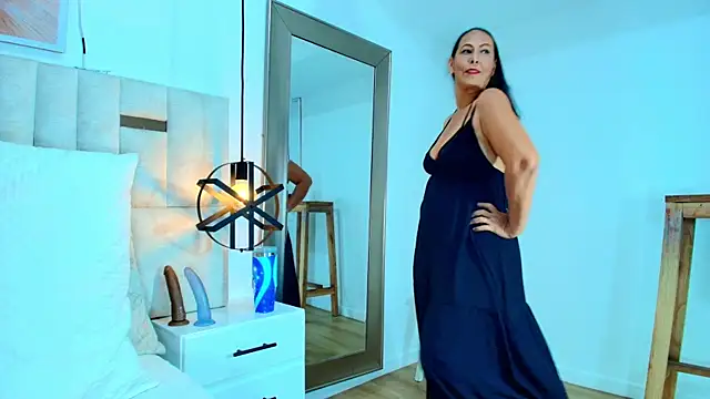 Sara BigAss- online show from December 16, 9:20 pm