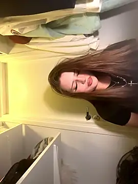 TanyaMoor online show from December 4, 4:08 pm