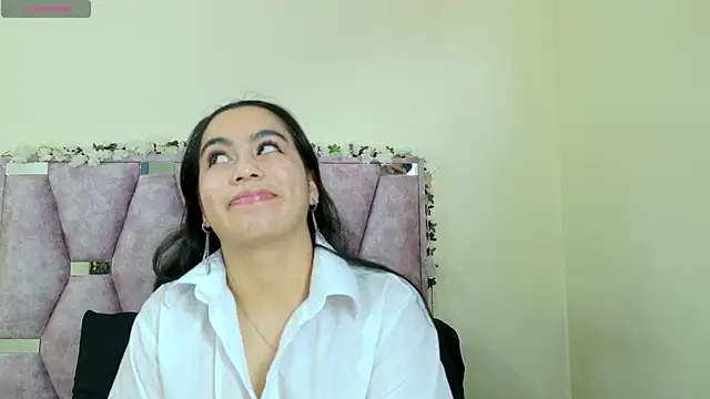 iris and damian online show from January 15, 4:24 pm