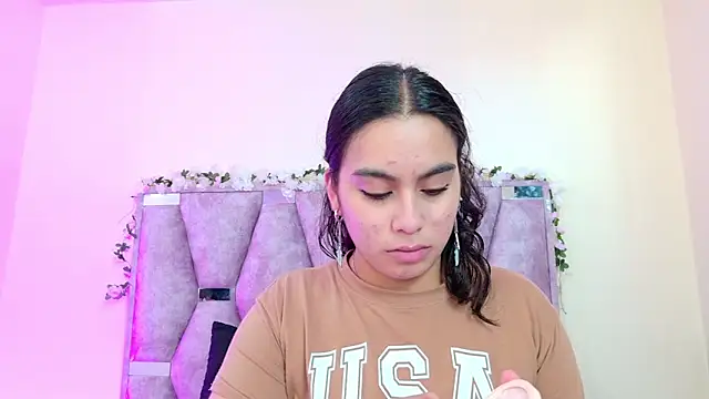 iris and damian online show from March 13, 5:14 pm