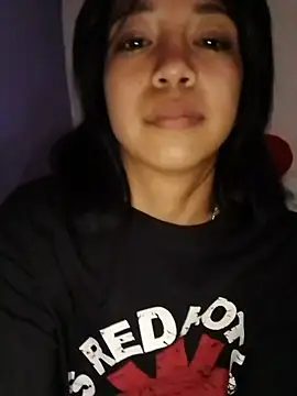 Honey bun06 online show from January 18, 5:26 am