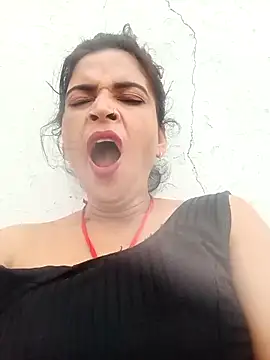 Big soniya55A online show from May 10, 12:02 am