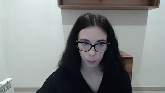 Lillia dark online show from December 22, 8:50 am