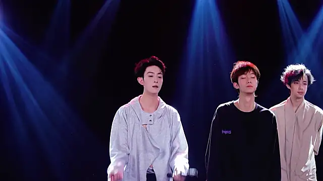 BOYgayHouse- online show from December 21, 10:30 am