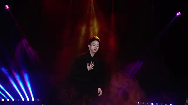 BOYgayHouse- online show from December 5, 9:43 am