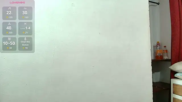 Elizabetth Roman online show from March 30, 8:08 pm