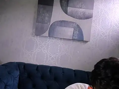 NiklasRavn online show from December 19, 7:28 pm