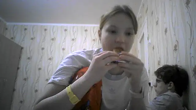 EvgeniyXAnna online show from February 20, 9:04 pm