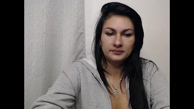 Cristal 2302 online show from December 5, 4:23 am