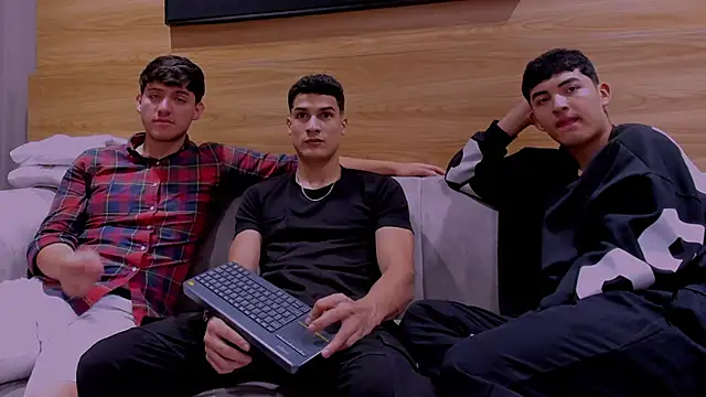 big  friends online show from December 15, 1:49 pm