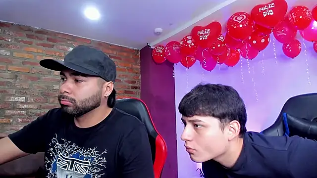 HotThreesoome online show from February 20, 12:29 pm