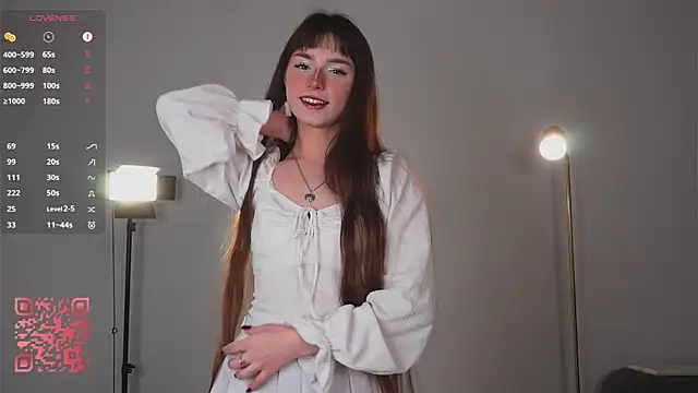 Lanenger online show from December 20, 9:30 pm