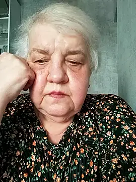 HapinessLovee online show from May 11, 2:56 pm
