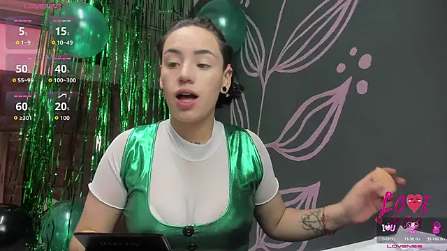 Kiara Fox   online show from March 17, 8:46 pm