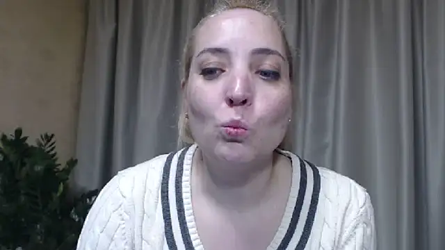 sweetpussy online show from May 10, 2:41 pm