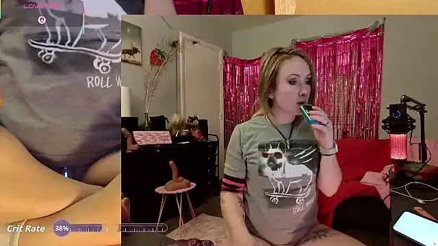 alluringpixie online show from February 14, 1:29 am