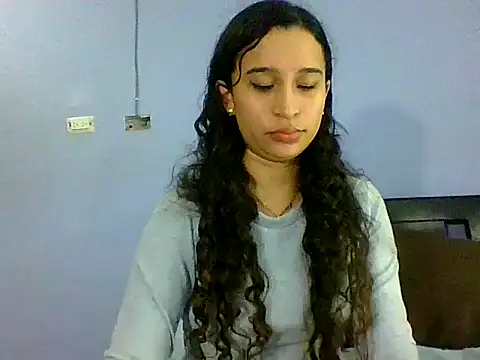 scarlettscottX online show from January 7, 3:43 am