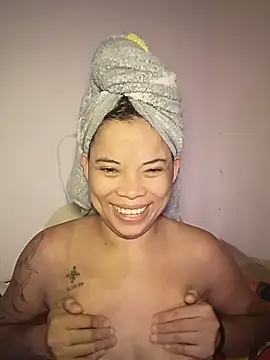 Cinpussie89 online show from June 6, 1:28 pm