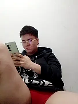 geminis xxx online show from March 9, 3:31 am