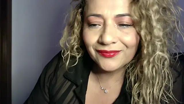 mariajosebarrazaa online show from May 27, 6:05 pm