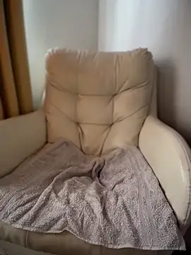 VanesssaMilf  online show from May 5, 1:47 pm