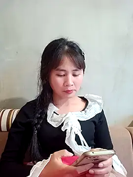 Him MountainGirl online show from February 27, 2:00 am