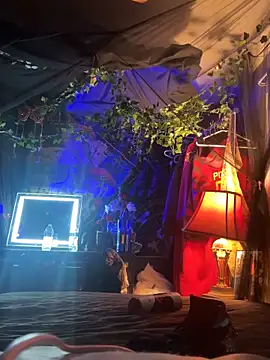 ellrxse online show from March 1, 11:32 am