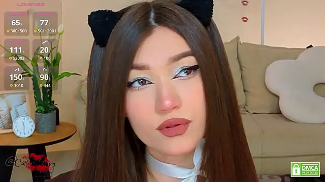 oliviaah  online show from March 27, 3:02 pm