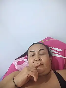 Nini Love  online show from May 23, 4:33 am