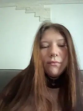 FionaMurr online show from June 3, 1:39 am