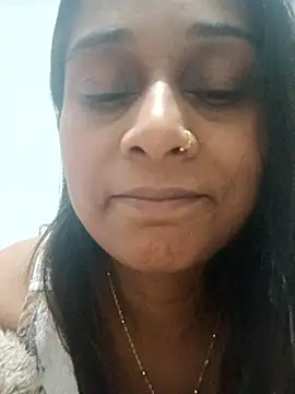 nehakapoor89 online show from January 12, 7:41 pm