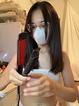 mimichannn99 online show from June 6, 10:32 am