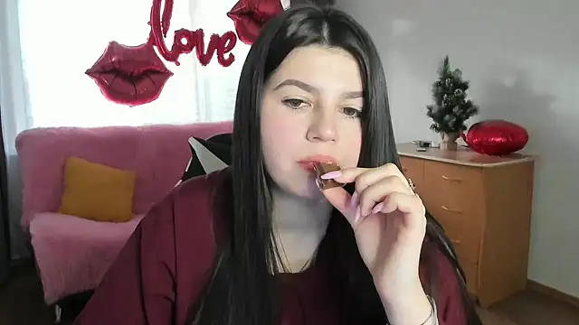 KisaModel online show from April 11, 1:12 am