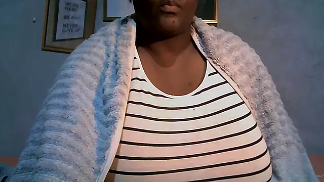 sweetmilkylady online show from July 10, 5:08 am