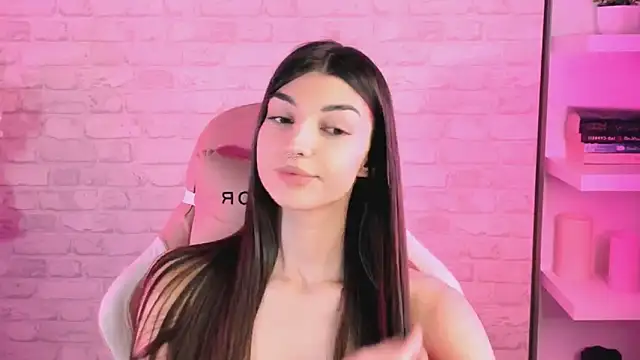 LilyShine  online show from February 14, 3:36 pm