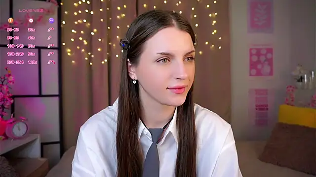 KathiGulston online show from April 5, 8:19 pm