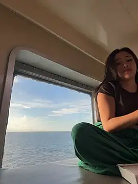 Serena reinaa online show from December 20, 11:42 pm