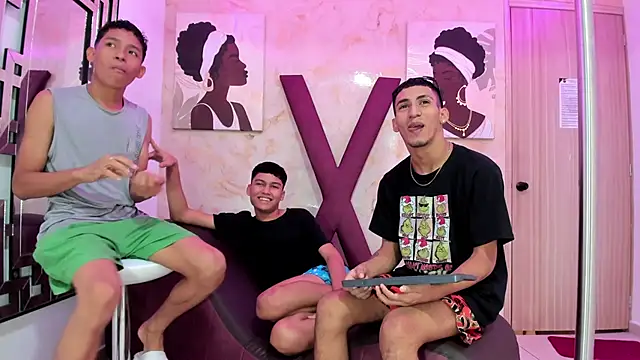 HORNY PRETTY online show from December 22, 1:47 pm