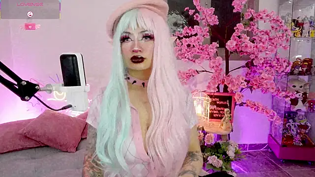 Hayami Lee online show from March 21, 4:50 am