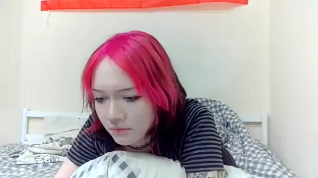 Shine Luna online show from February 15, 5:01 pm