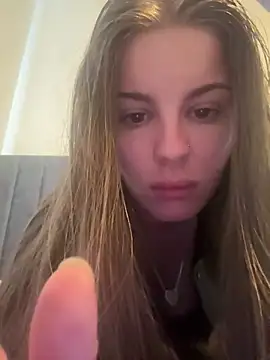 NaughtyAmeliaa online show from June 26, 2:51 pm