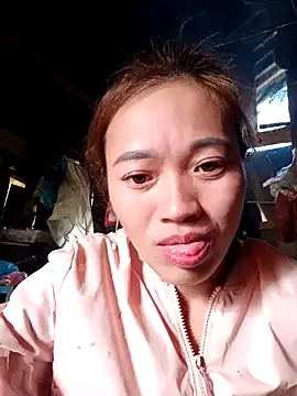 little-effy online show from January 11, 6:18 am