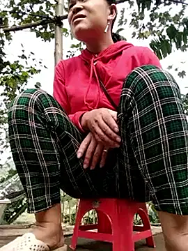 Seductive slut online show from December 14, 2:39 am